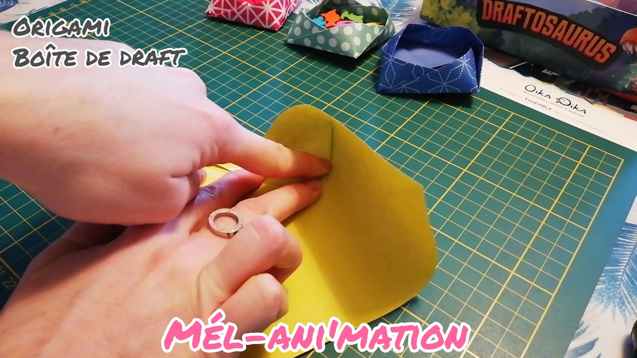 Origami, petite bo&icirc;te pour un jeu de Draft.
