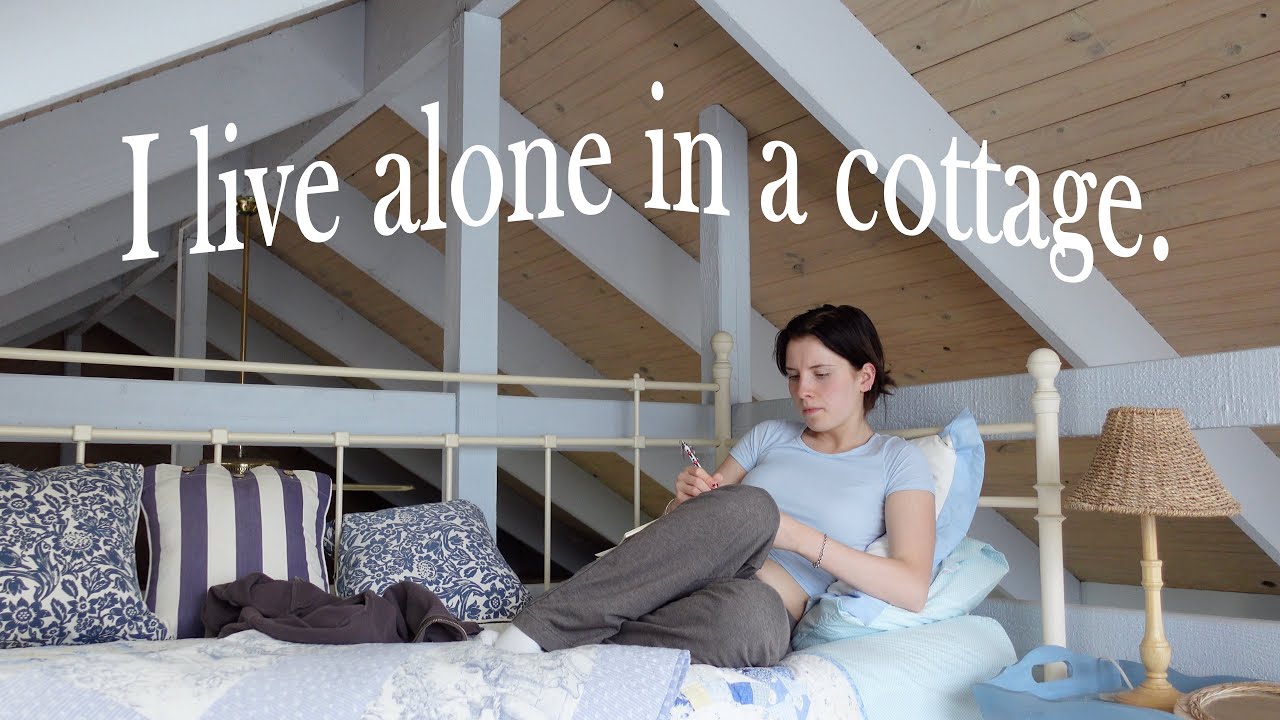 Living Alone In My Cottage at 20 *the gentle life*