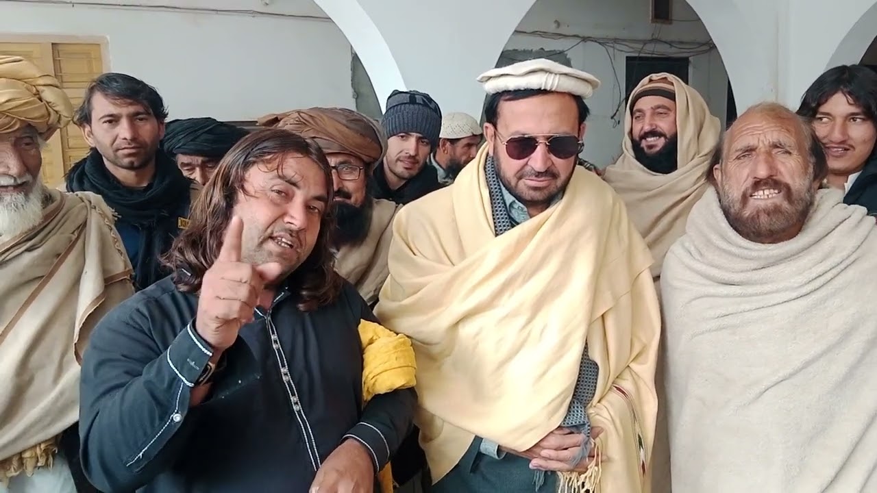 خنجری وزیر اینڈ مبالی وزیر کا ملک شاہ محمد خان کے ساتھ مزاخیہ ویڈیو