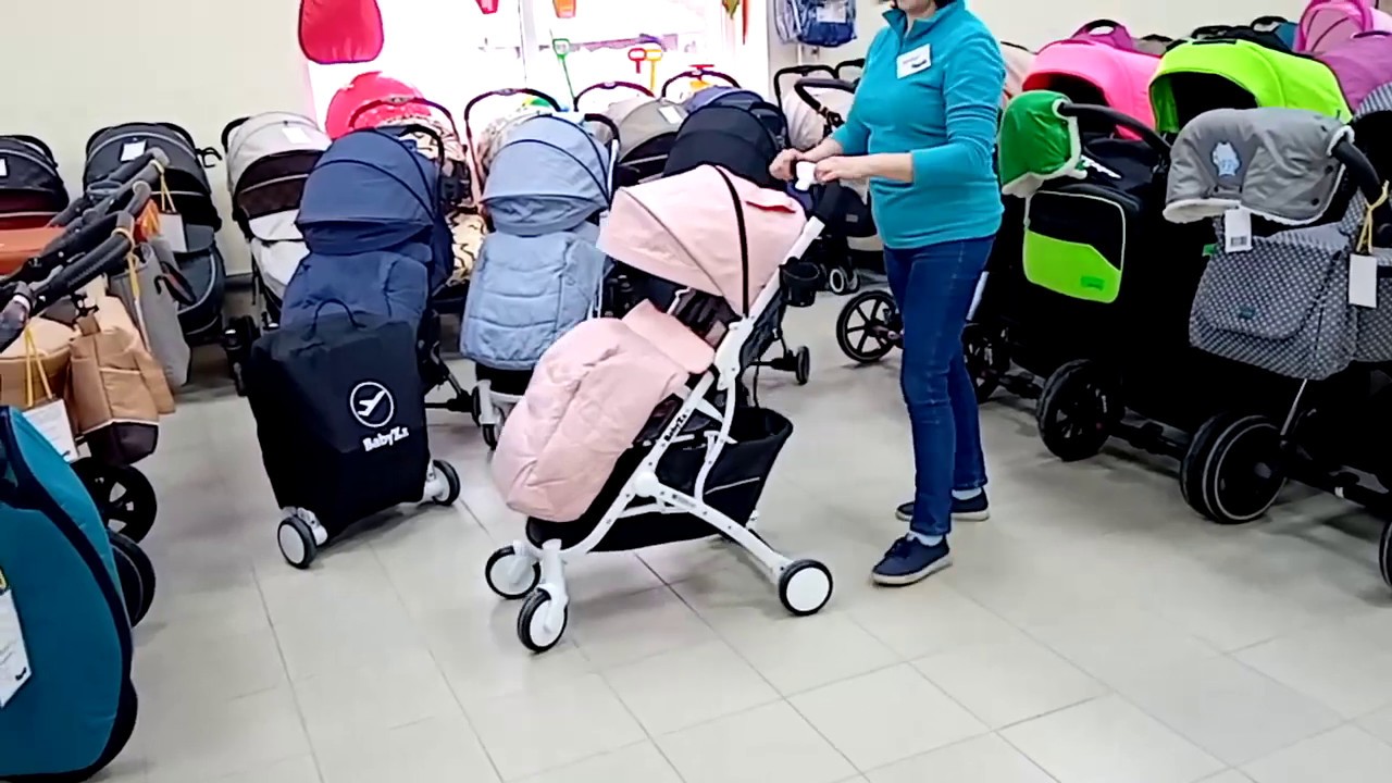 Легкая и компактная коляска BabyZz D200