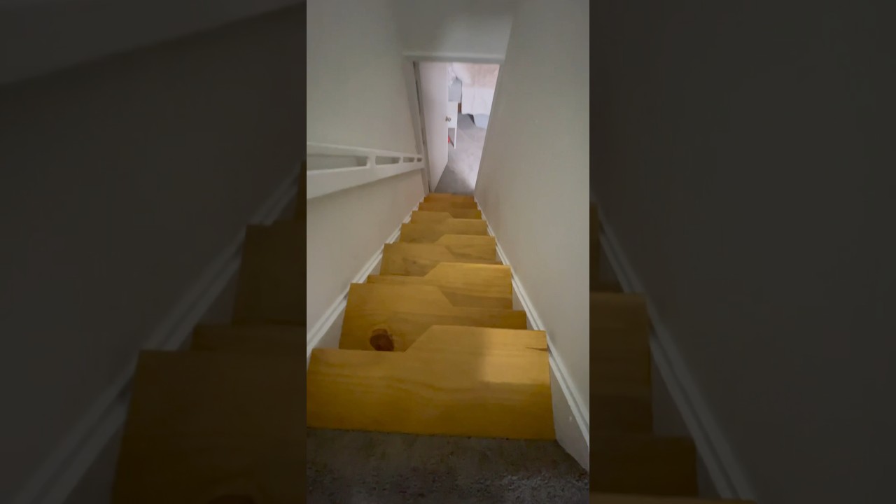 Компактное решение для лестницы #лестница #лестница #дизайнлестницы #лестницы #дизайнлестницы