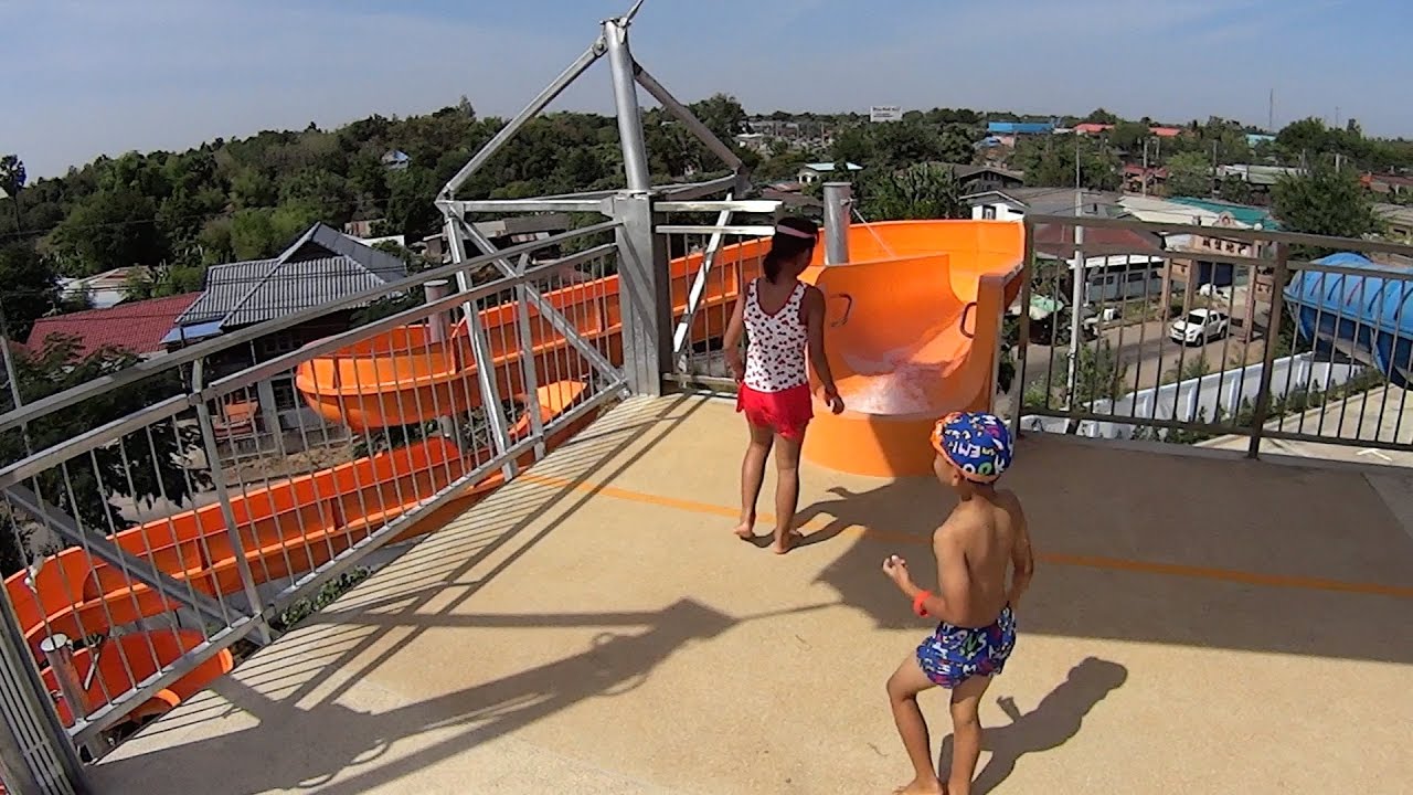 Orange Sky Loop Water Slide at Dreamer Water Park