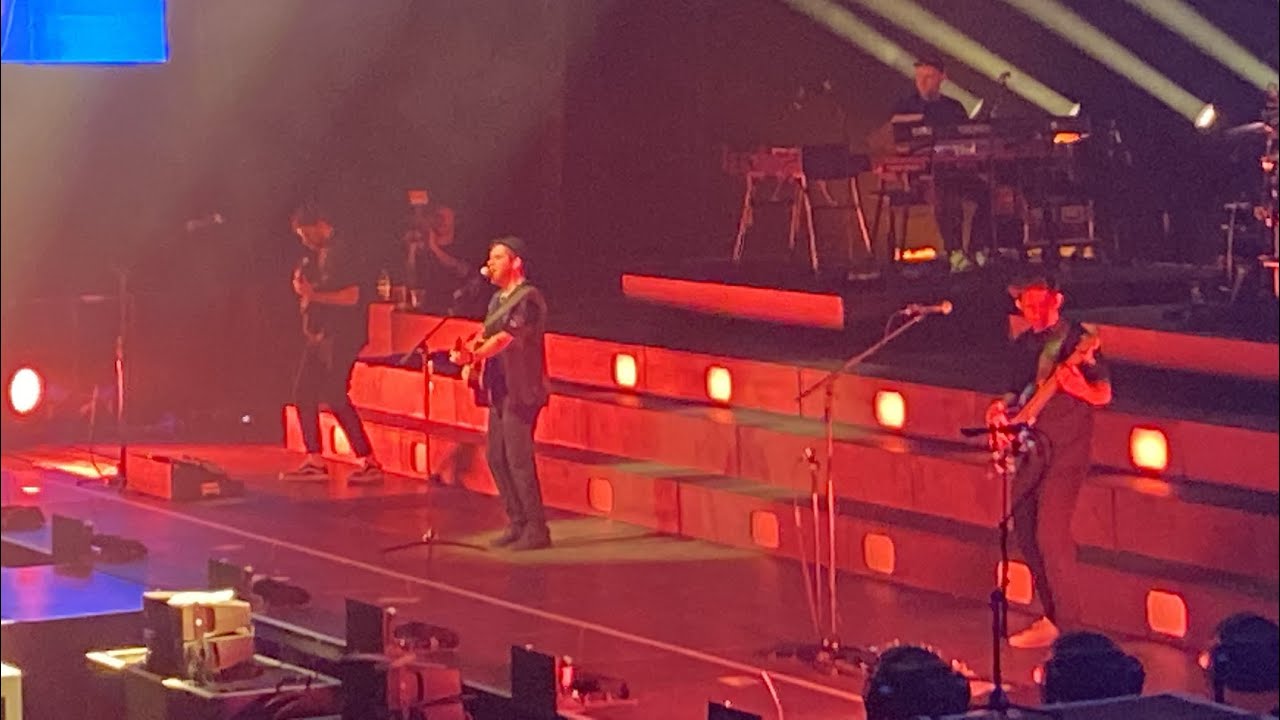 Johannes Oerding - Anfassen - 22.04.2023 Hamburg Barclays Arena - live
