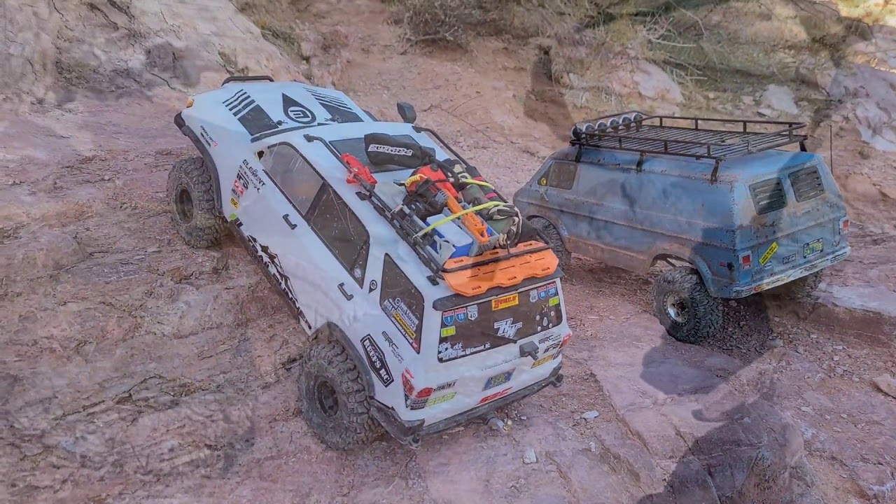 Element RC Enduro Trailrunner Returns to Calico
