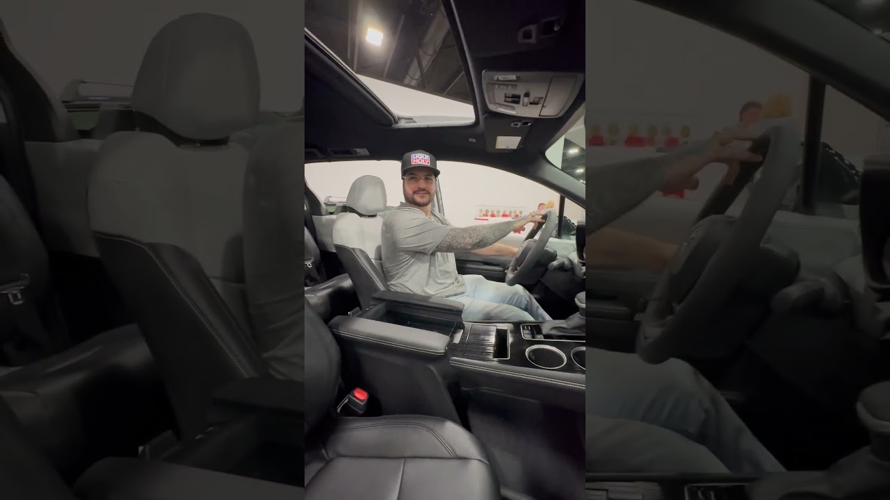 Toyota Sienna 2026: есть ли лучший семейный автомобиль?