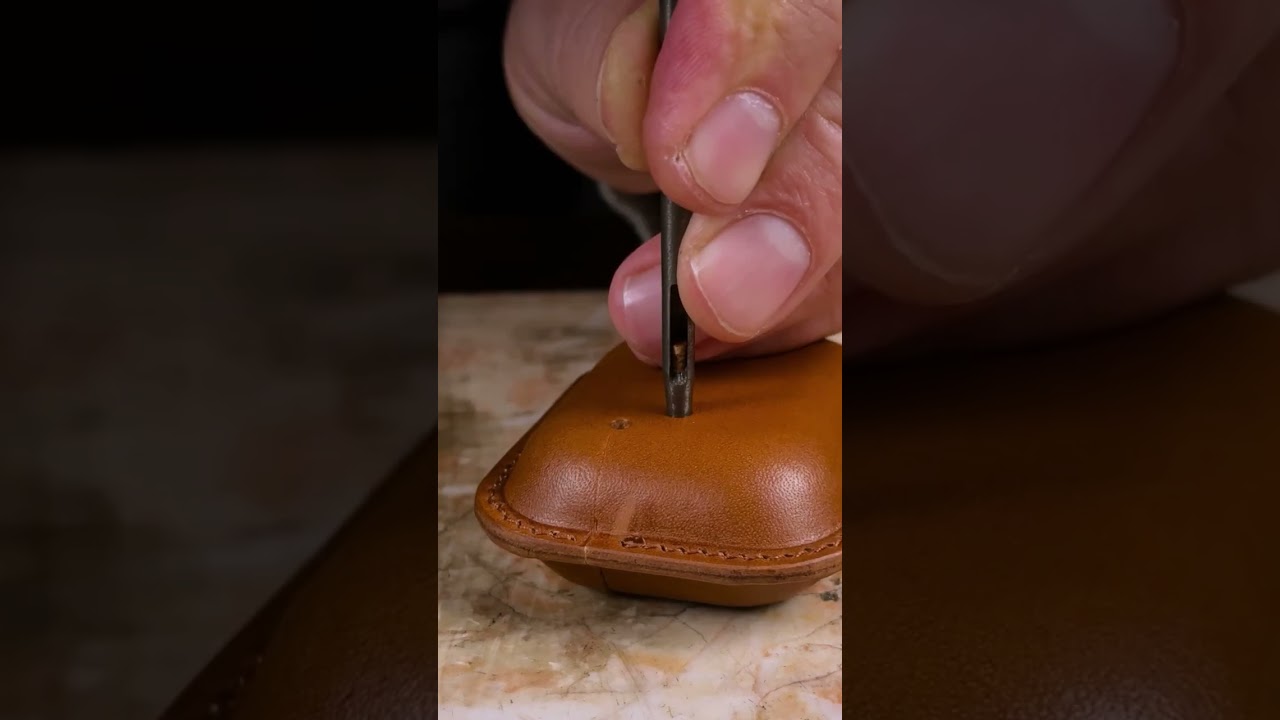 Full cognac leather set &ndash; Phone case, AirPods case & Apple Watch strap#leathercraft #handmade