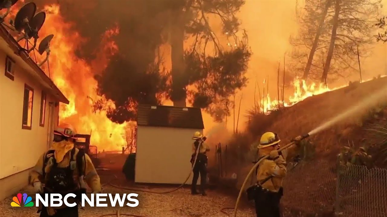 Wildfires burn thousands of acres, prompt evacuations in Colorado