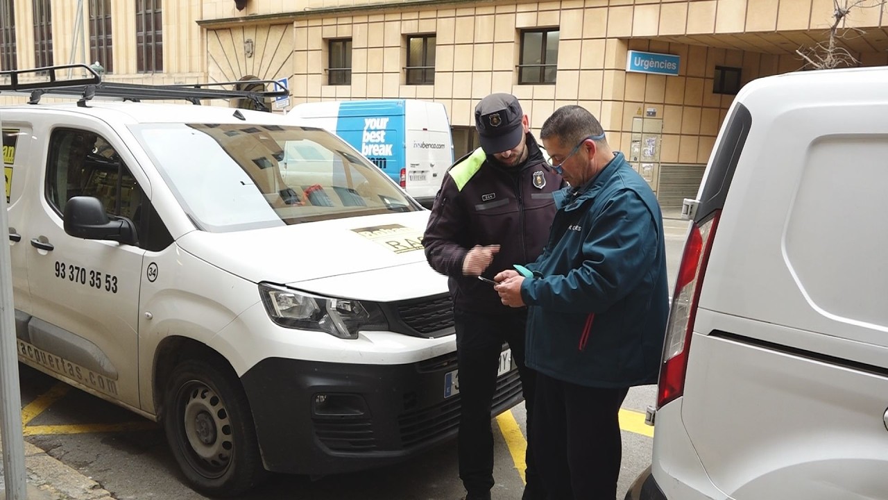Pedagogia als transportistes i multes als no autoritzats