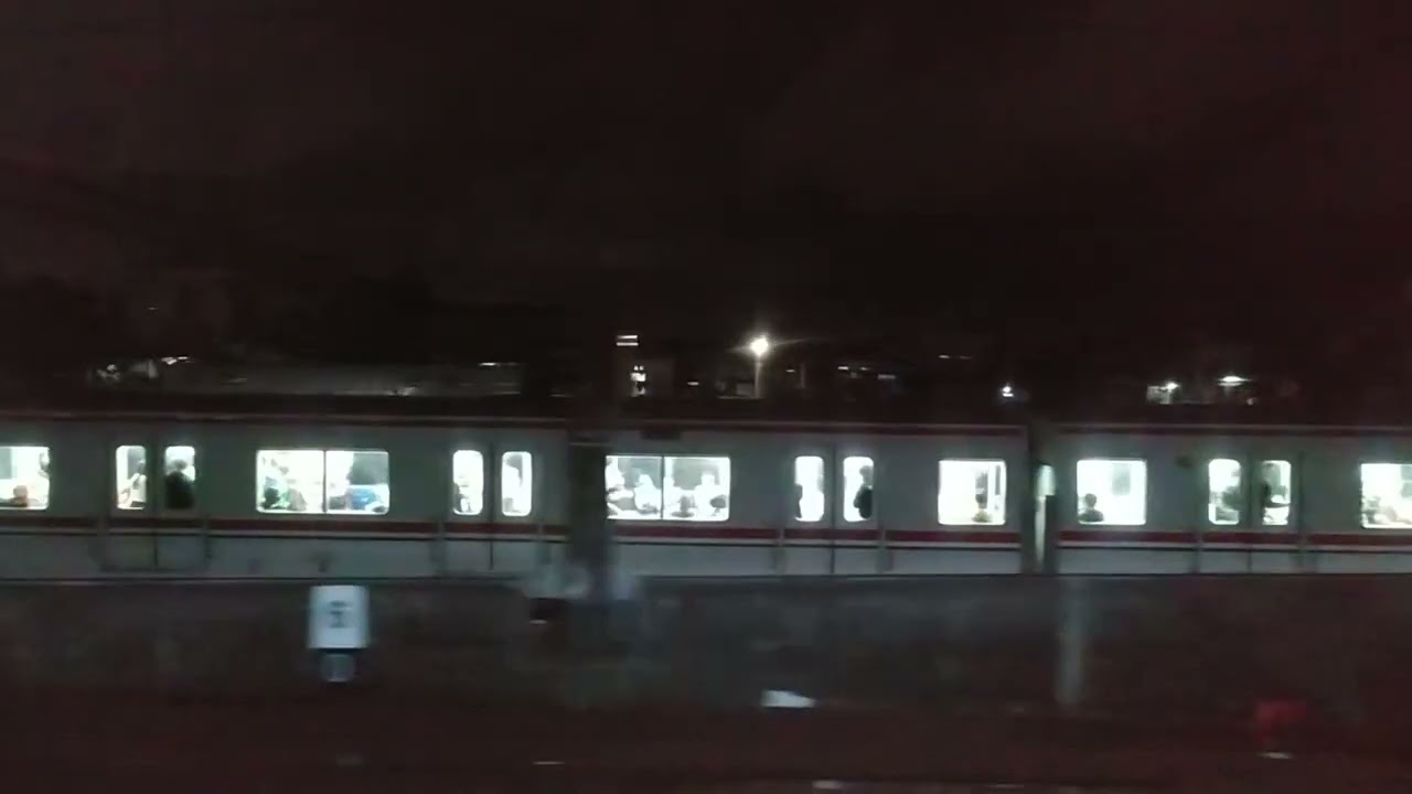 KRL Commuter Line 東京メトロ6000系6130F Jakarta Kota駅発車