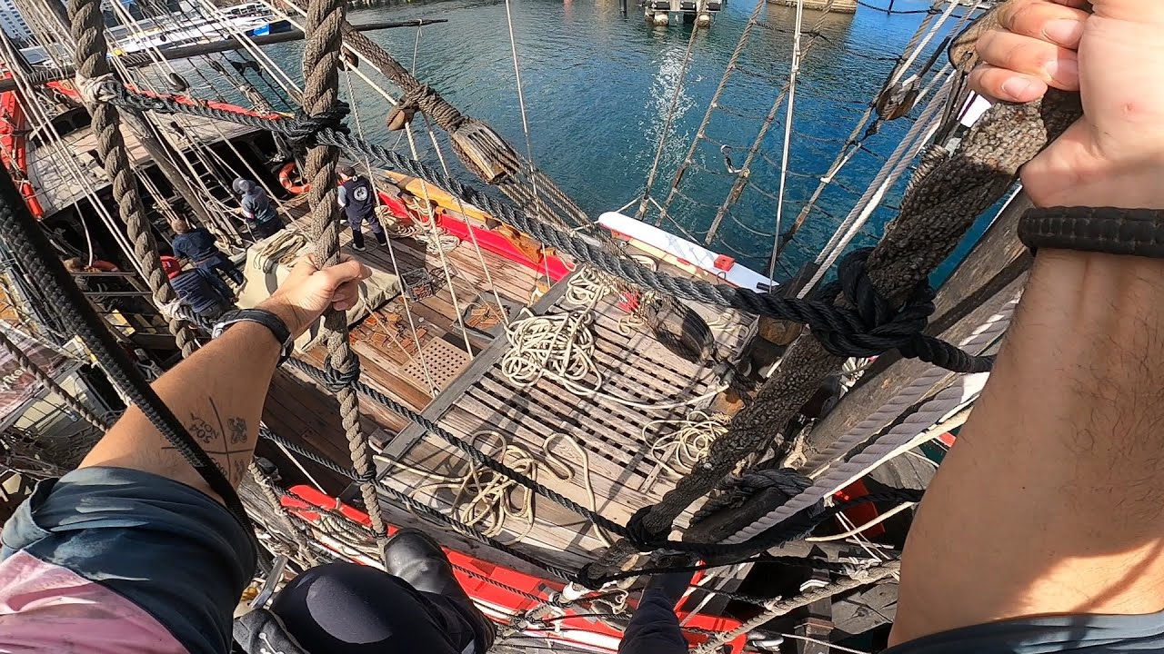 Duyfken De-rigging Pt. 1: Martnet Blocks - Yankee Tar Down Under