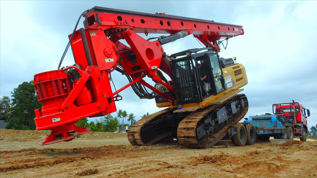 Heay Haulage MAN TGS 40 440 Truck Transporting Sany Drilling Rig to the Toll Road Construction