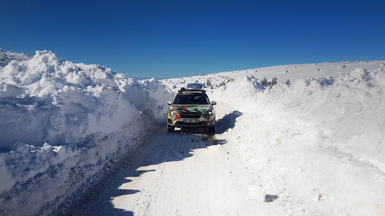 SPİL DAĞI _ SNOWBOARD _ YILKI ATLARI ve KAR MANZARALARI