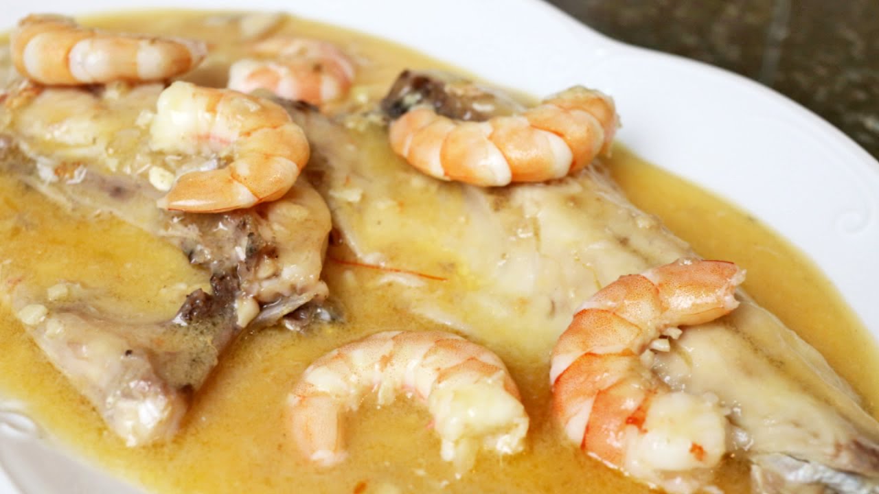 Lubina en salsa de langostinos
