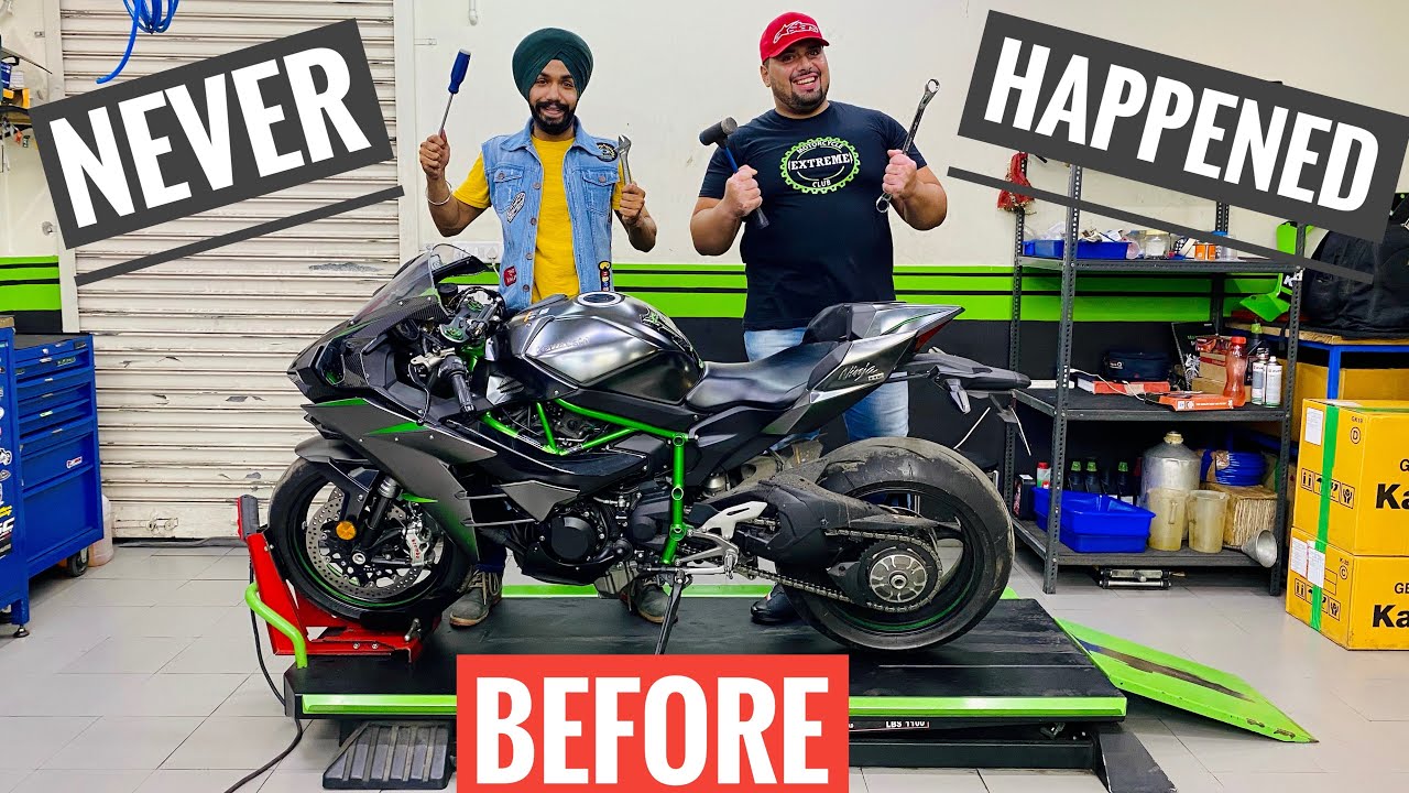 First KAWASAKI H2 Carbon 2020 Service Celebration 😍|| Fastest Legal Bike on earth 😈
