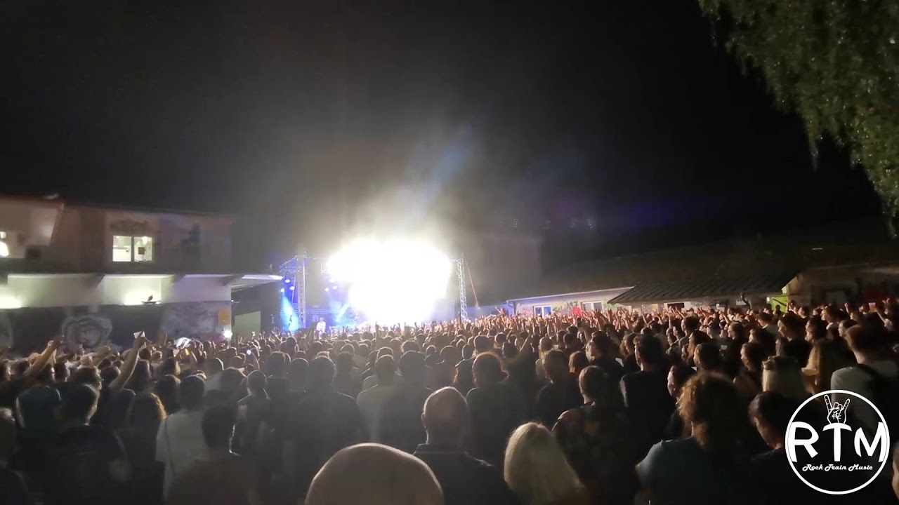 Krautschädl - Da Hoizkopf (live @Alter Schlachthof Wels/Die Letzte Schädlerei)