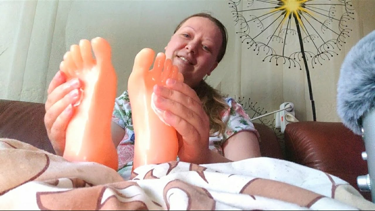 АСМР сделаю тебе массаж ног после трудного дня | Ролевая игра | ASMR give you a foot massage