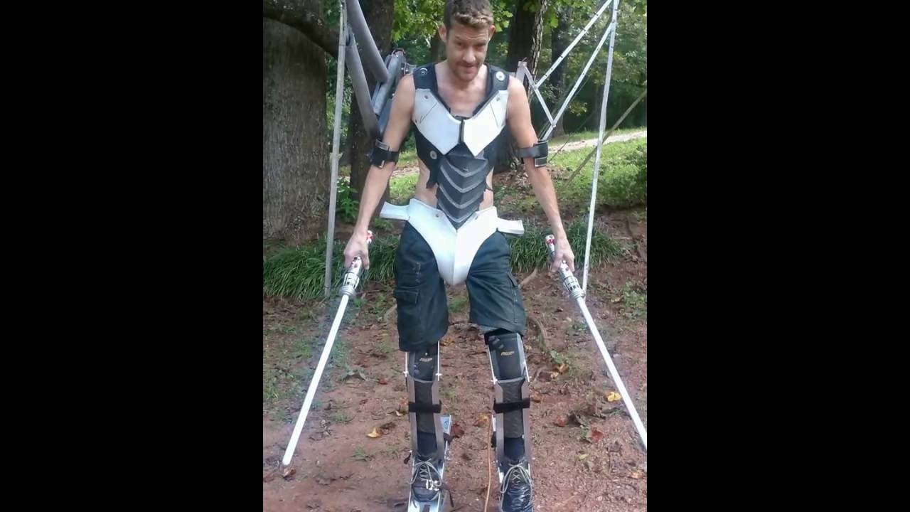 General Grievous stilts and quad sabers