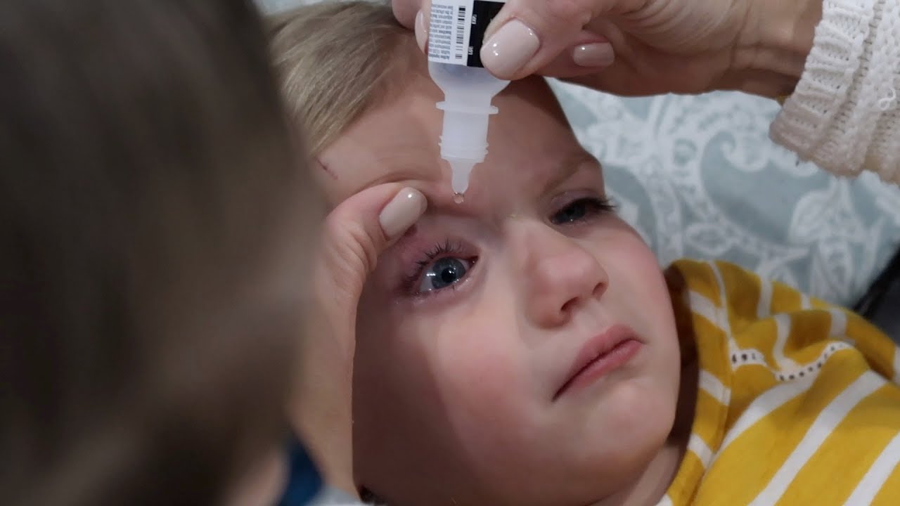 HOW DO YOU PREVENT PINK EYE FROM SPREADING TO OTHER FAMILY MEMBERS?