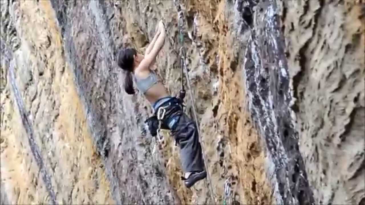 Angie Scarth-Johnson, 9 year old redpointed 5 13b at Red River Gorge