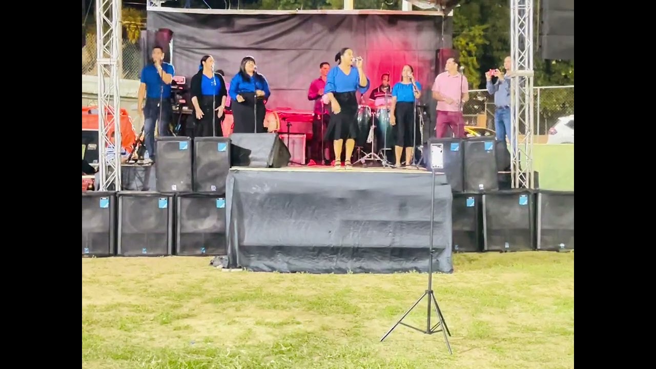 AGRUPACIÓN Enmanuel🔥/CORO/ HAS cambiado mi lamento en baile 💃 🔥🔥.
