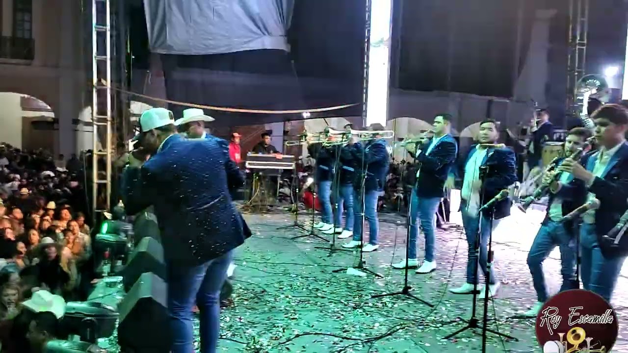 Banda la Unica del rancho| Cuanto me gusta este rancho y La cuichi (en vivo)