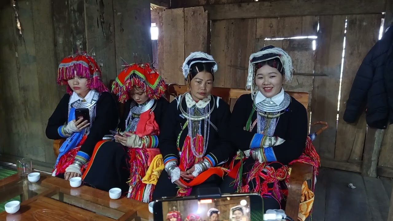 Phân TV lên thôn côc Pèng đón dâu fap1