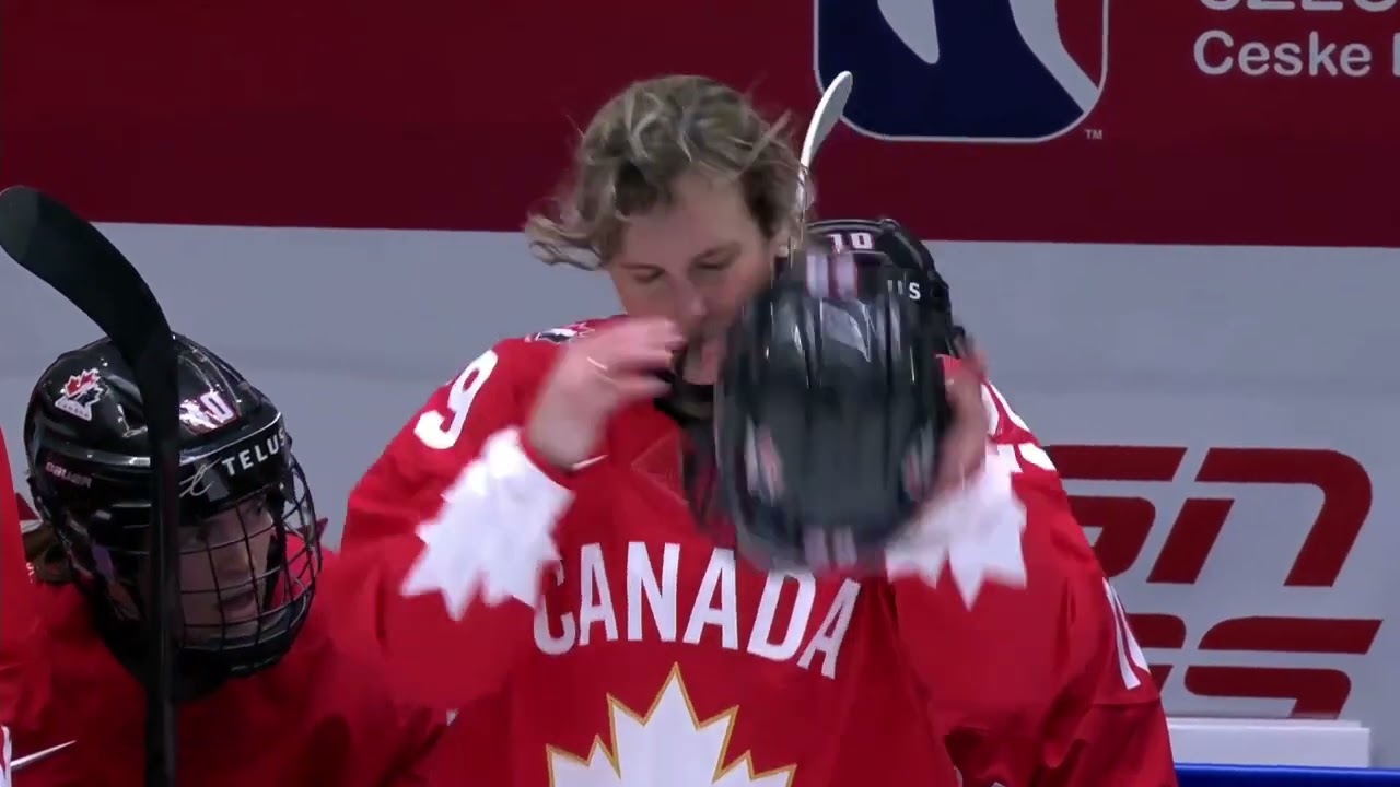Marie-Philip Poulin vs Finland