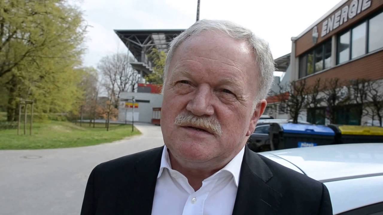 Energie Cottbus Präsident Wolfgang Neubert zu Wollitz und Abt