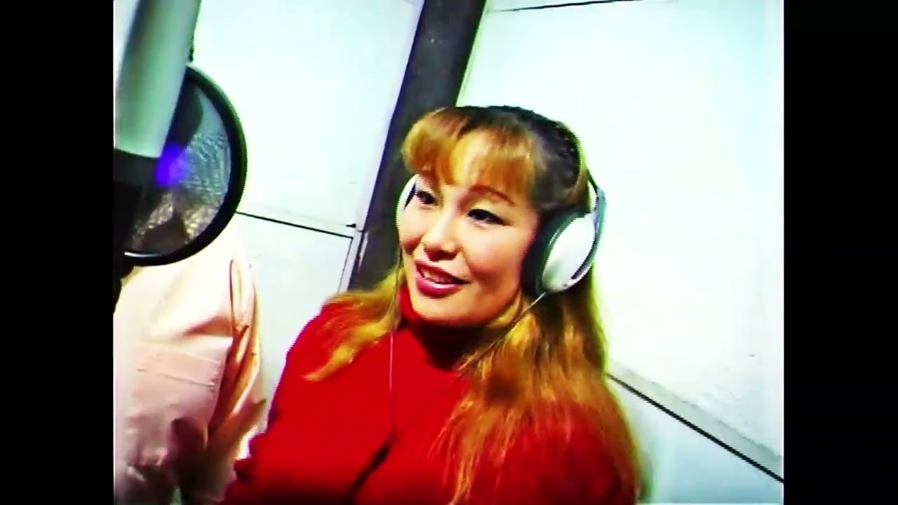 MARIO MENDOZA Y NILDA BARDALES.   ORQ. LOS MONARCAS DEL ANDE.  mix  salí de mi tierra _ huracancito.