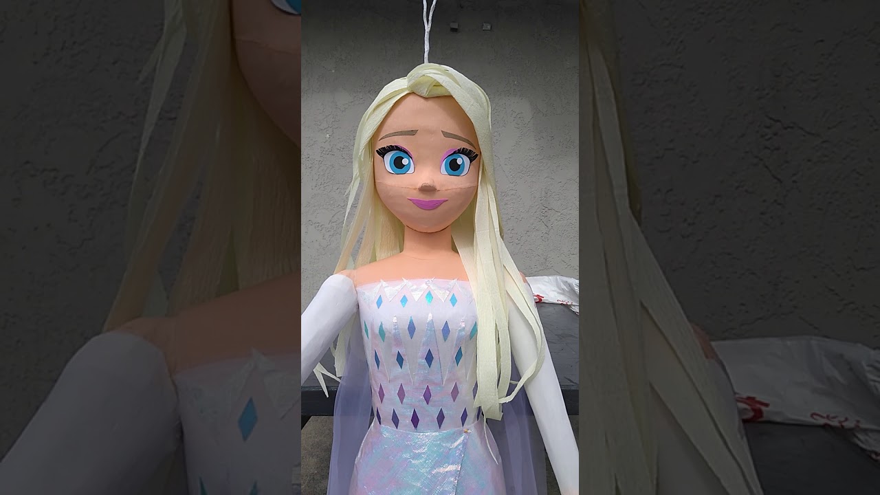 Nueva piñata de Elsa de frozen 2