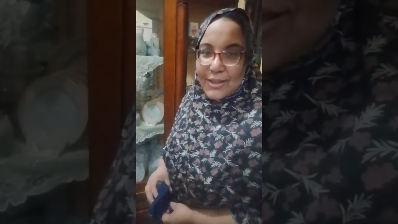 جوزي جه كمل عليا بعد مامسحت الخشب  