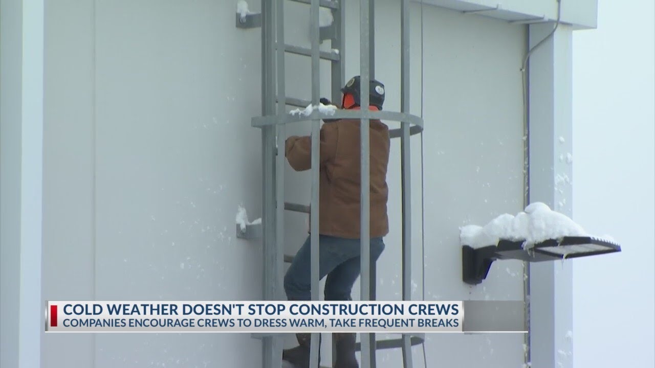 How construction crews deal with cold weather