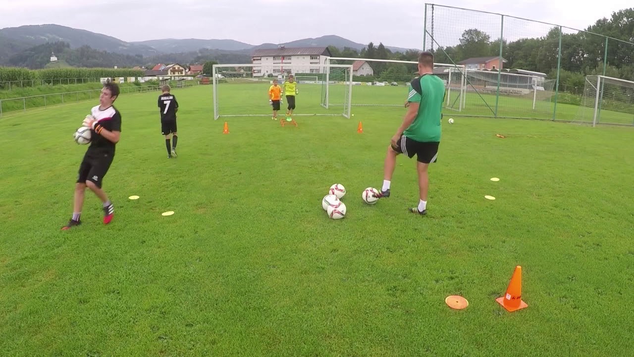 Goalkeeper training U11 - U15
