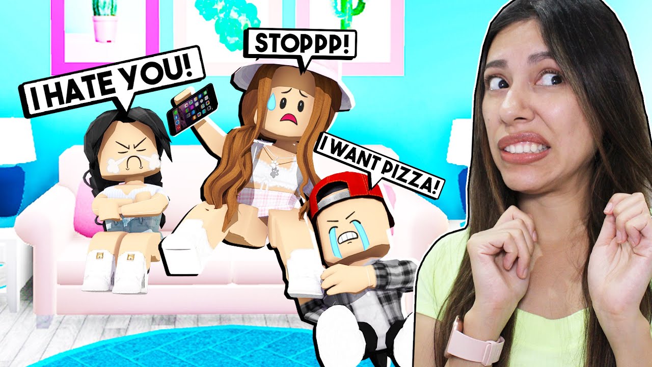 МОЯ ПАДЧЕНИЦА ВПЕРВЫЕ ПРИСИДИТСЯ С МОИМИ ДЕТЬМИ! (Roblox Bloxburg)