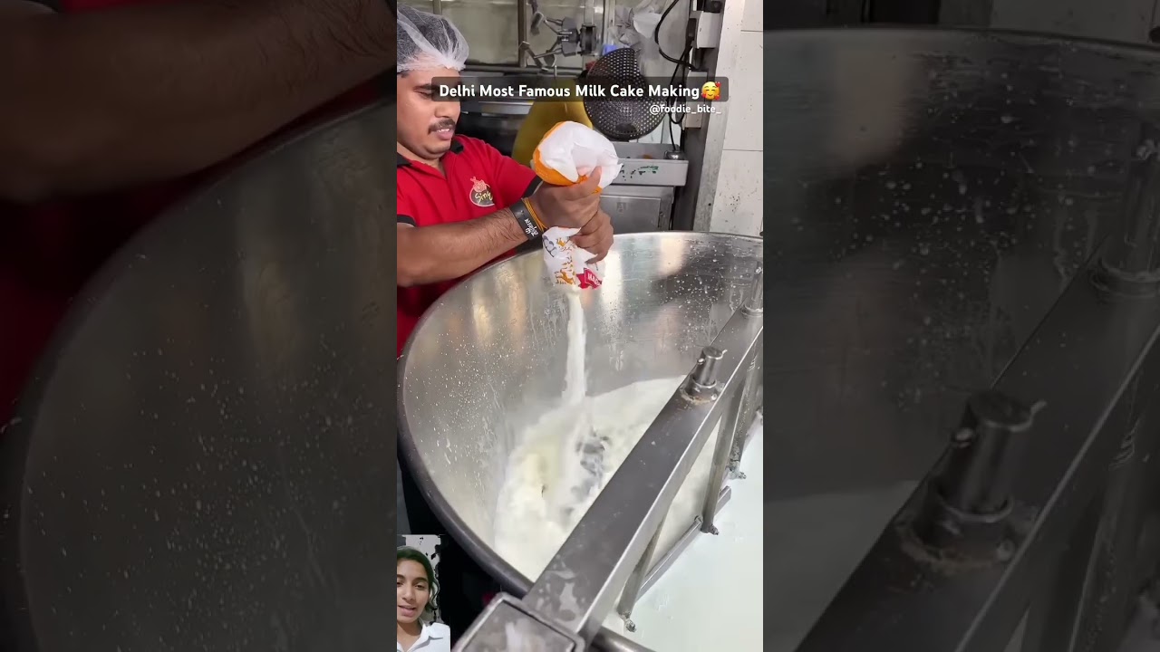delhi famous milk cake 🥰#mahak #viralvideo #yt trending shorts