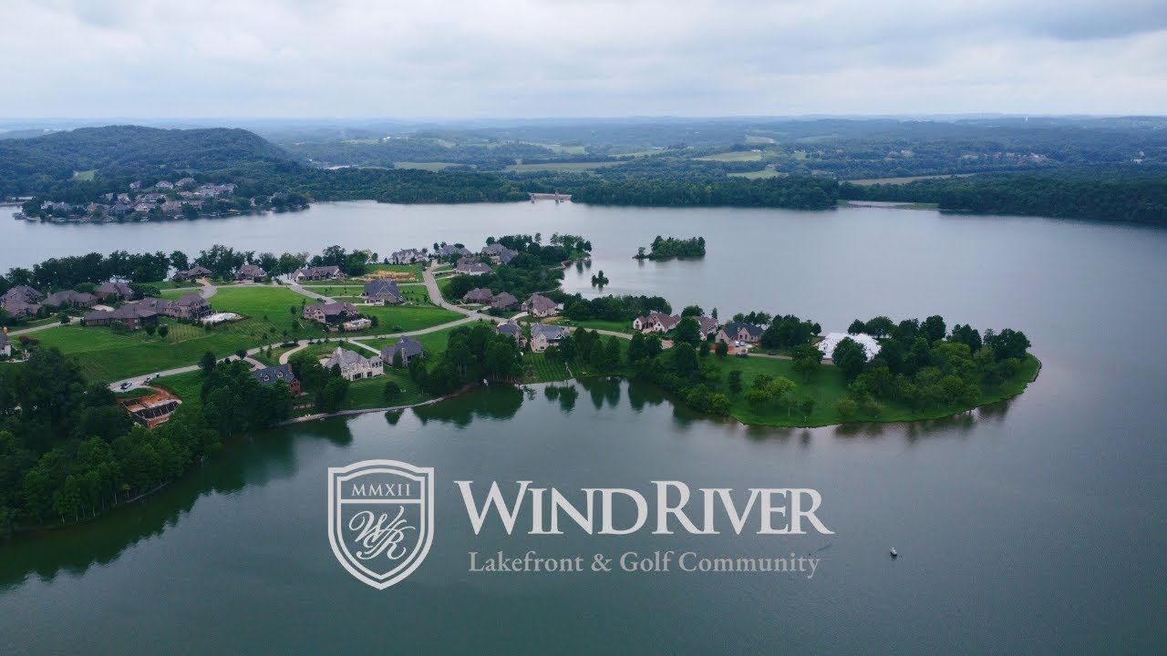 WindRiver Lakefront & Golf Community - Luxury Living!