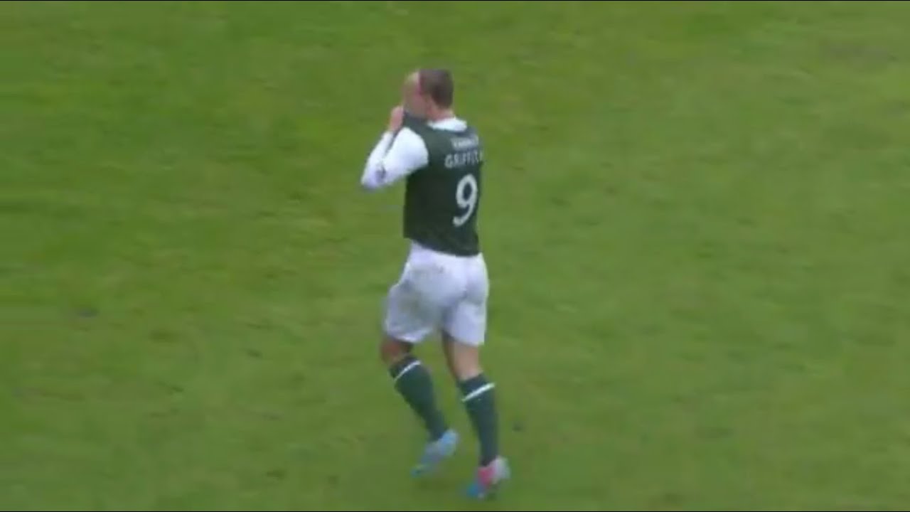 Hibernian F.C. - 2012/13 - Leigh Griffiths - 28 Goals