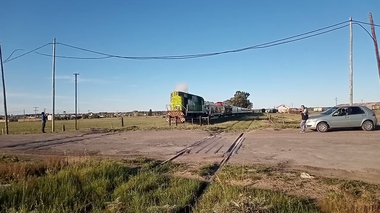Tren Patagónico saliendo de Viedma (6/10/2022)