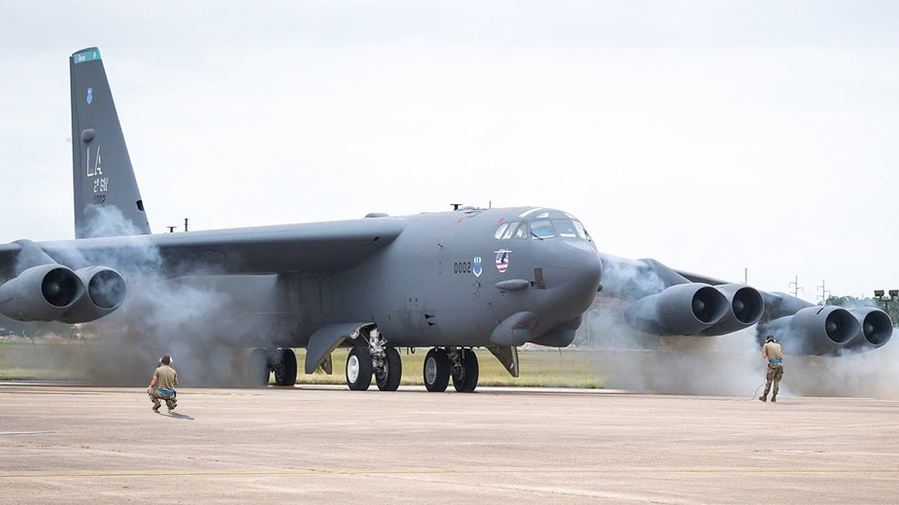 Starting US Most Powerful Bomber Ever Made: B-52 Stratofortress!