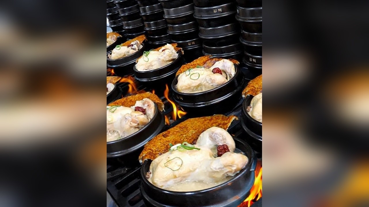 每天售出1,000碗！最佳韩国整鸡汤 - 韩国街头美食