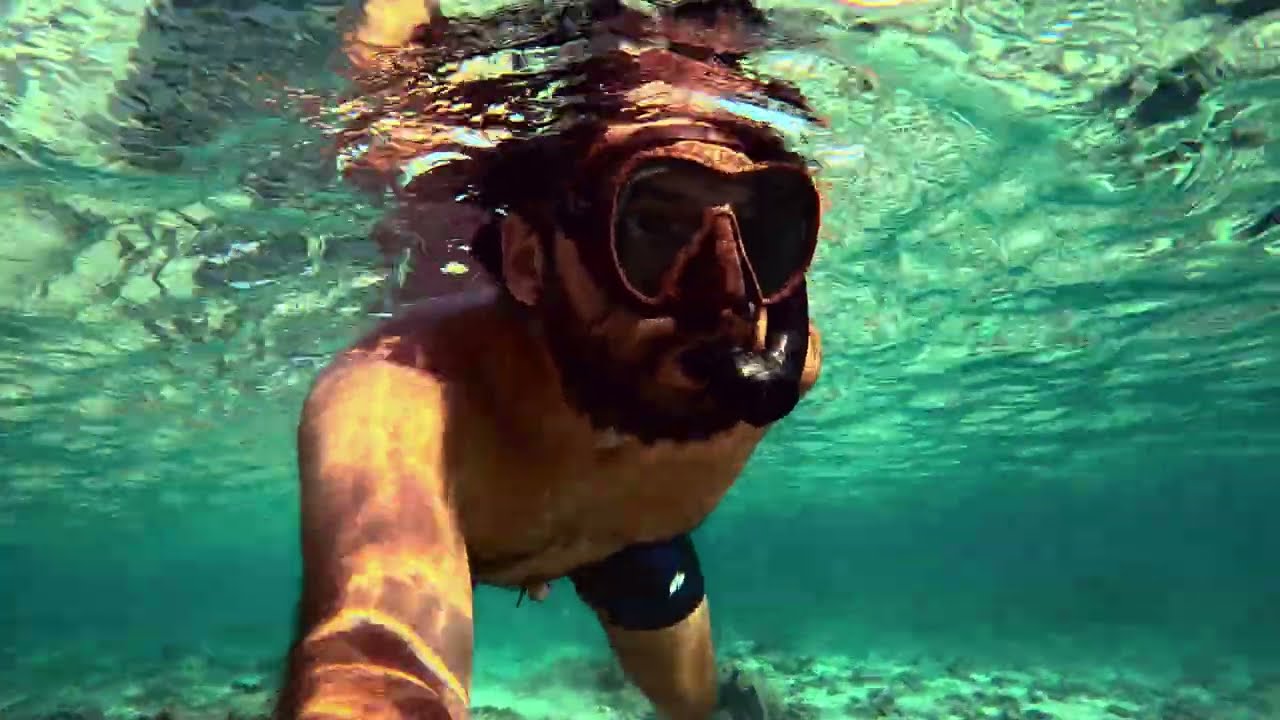 ✨ Snorkeling paradise at Plage de l’Hermitage, Réunion! 🐠  GoPro 4K