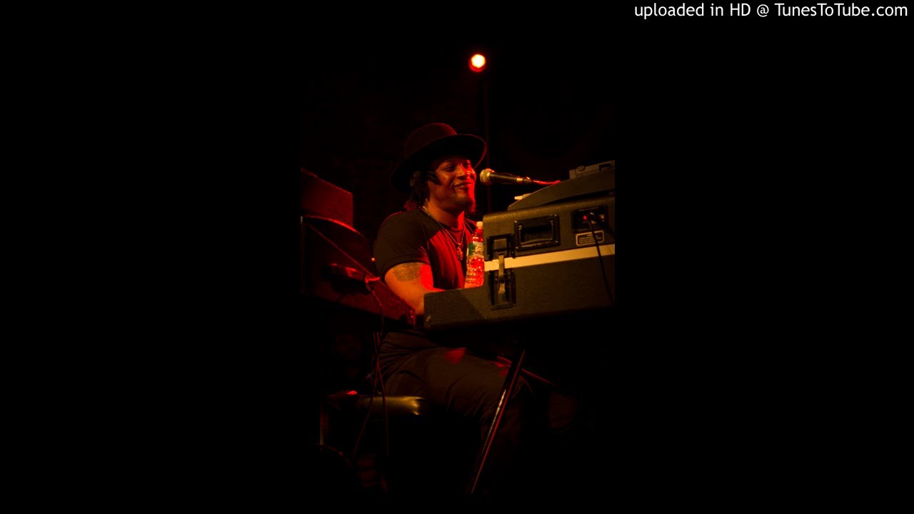d'angelo & questlove - let me have it all (sly & the family stone cover)