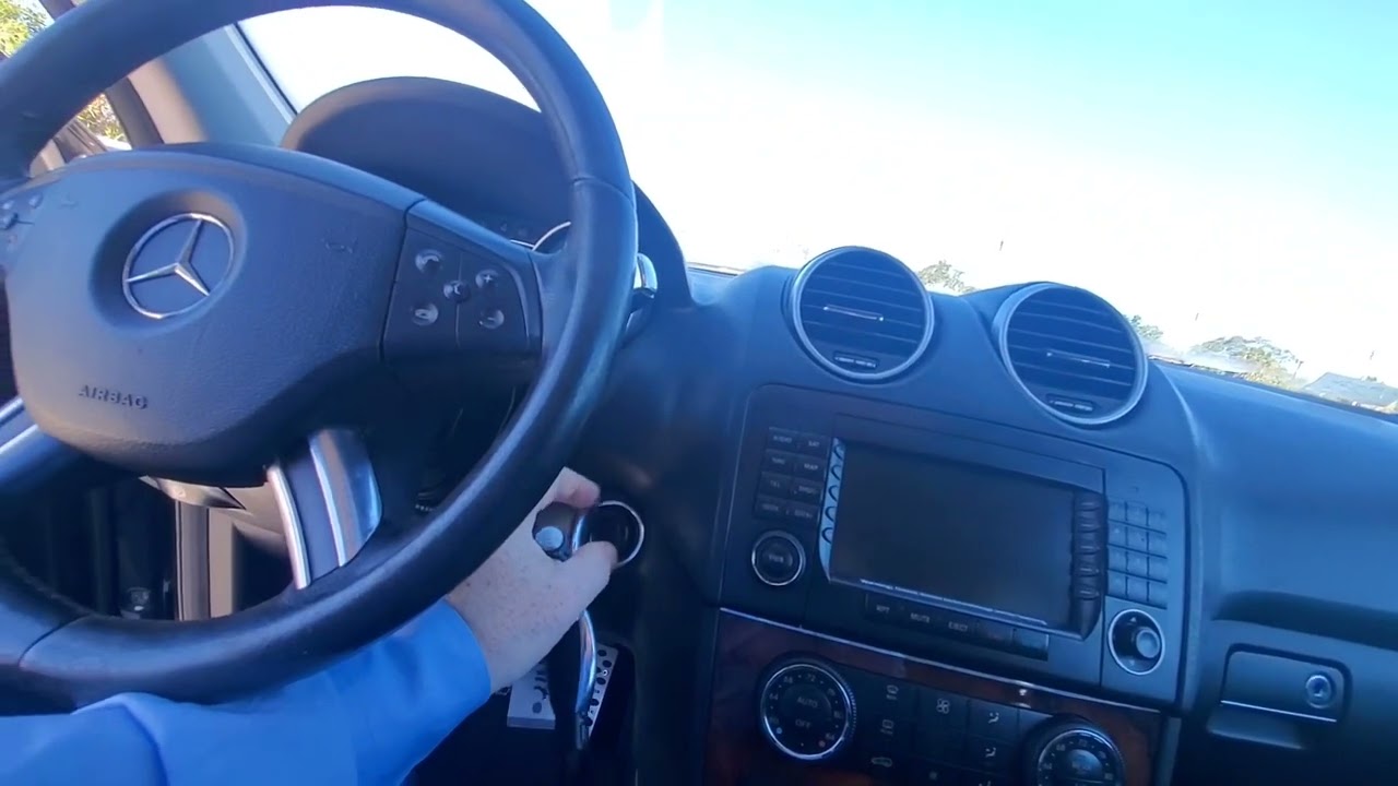 2008 Mercedes ML550 Walk Around