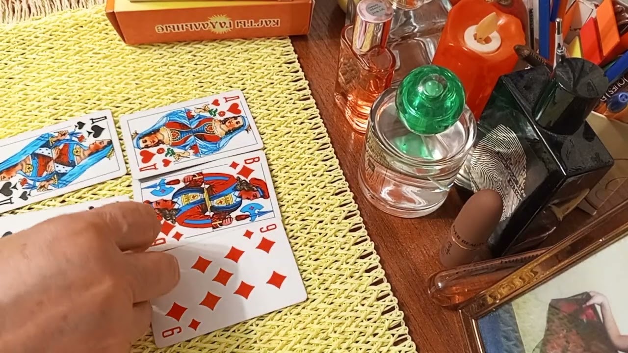 Кто или что ожидает милую червую даму в ближайшее будущее 💃