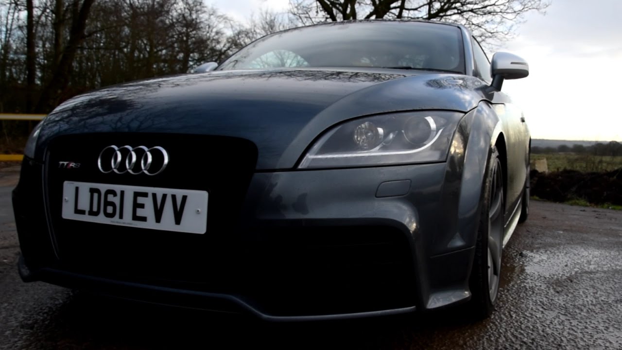 Audi TT RS Review - LOUD EXHAUST! The perfect Sports Car?