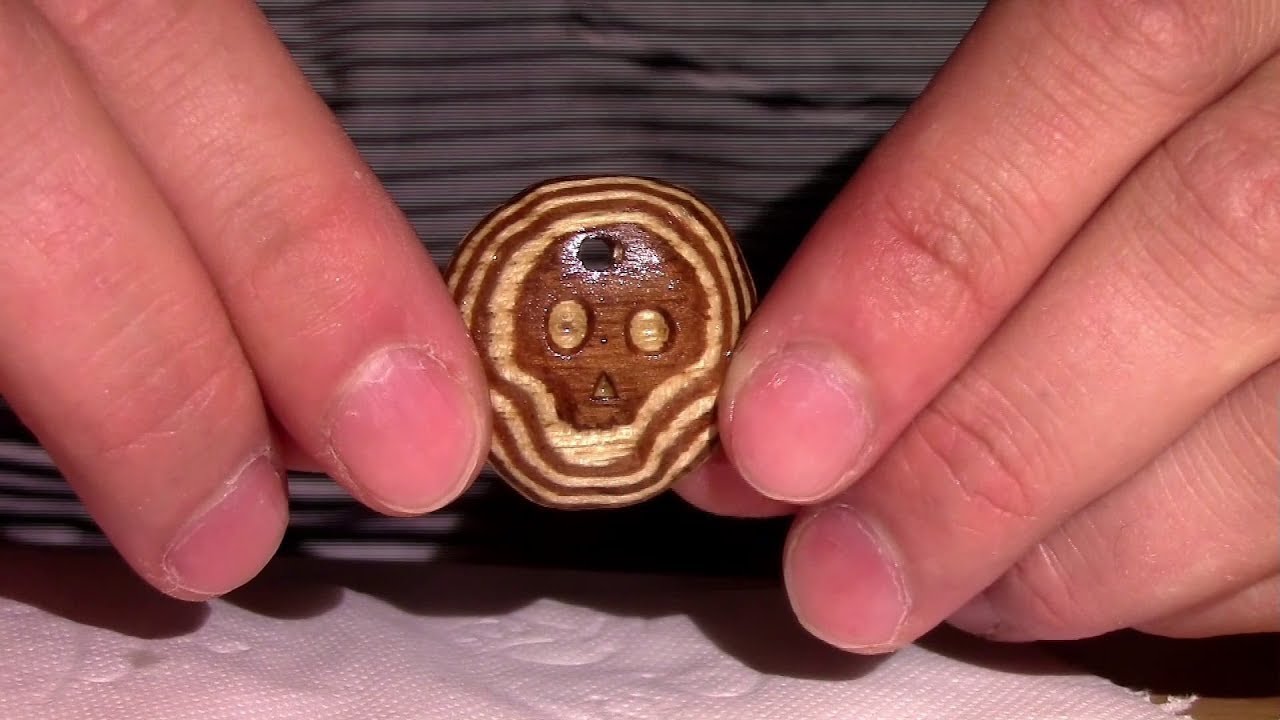 Veneer Pendant - Skull (Furnierholz)