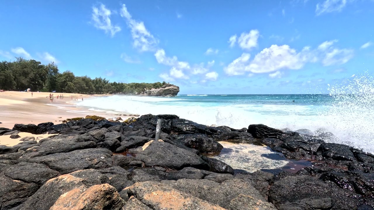 2024-07-09 - 13:10 - Shipwreck Beach - East