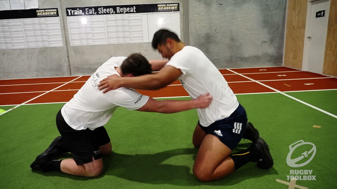 22 Knee Wrestle