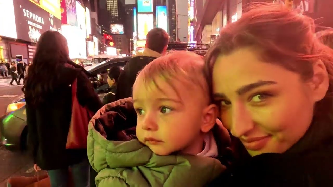 Aralık 2024 - New York Christmas Time