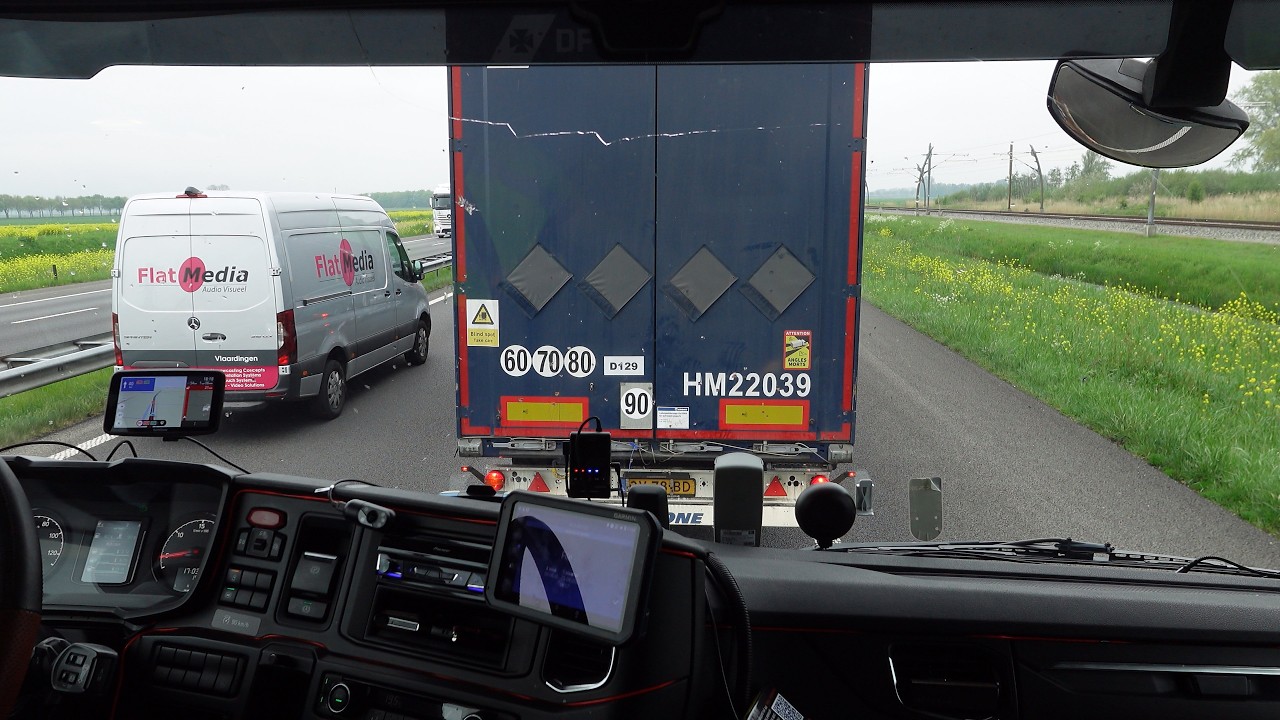 Keulen, Krefeld, regen, file en jawel de eerste kms naar Lissabon #32-2